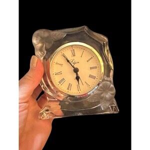 Vintage Decorative Etched Floral Elgin Clock Lead Crystal Tested Works
